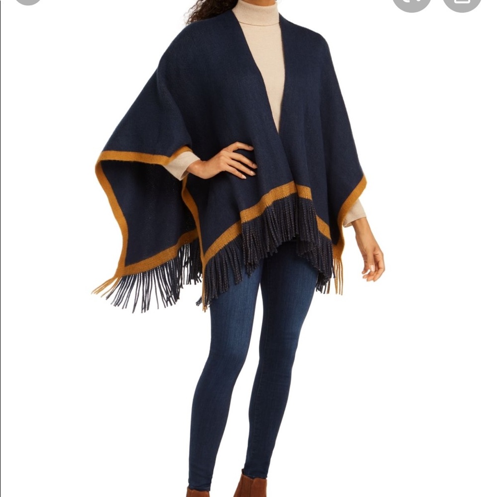 Vince Camuto Navy and Mustard Fringe Wrap